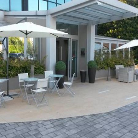 Hotel Montini Linate Airport Peschiera Borromeo Exterior photo